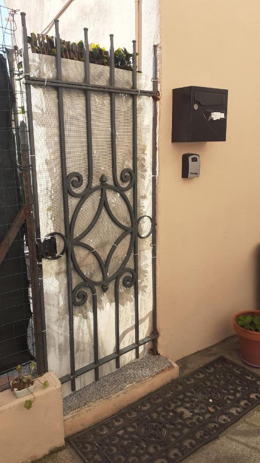 Studios Magnan Niza Exterior foto